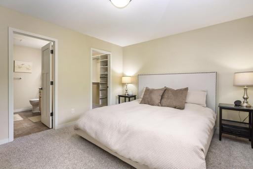 1003 Farrell Street S, Saint Paul, MN 55119