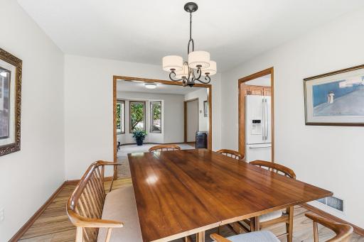 1165 Berwick Lane, Mahtomedi, MN 55115