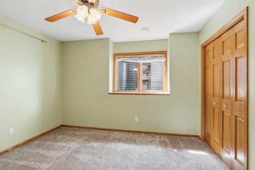 1165 Berwick Lane, Mahtomedi, MN 55115