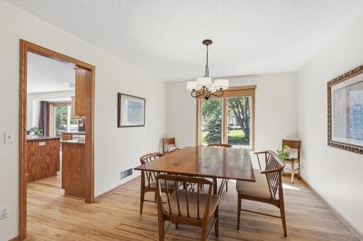 1165 Berwick Lane, Mahtomedi, MN 55115