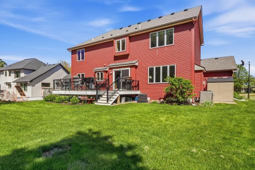 1165 Berwick Lane, Mahtomedi, MN 55115
