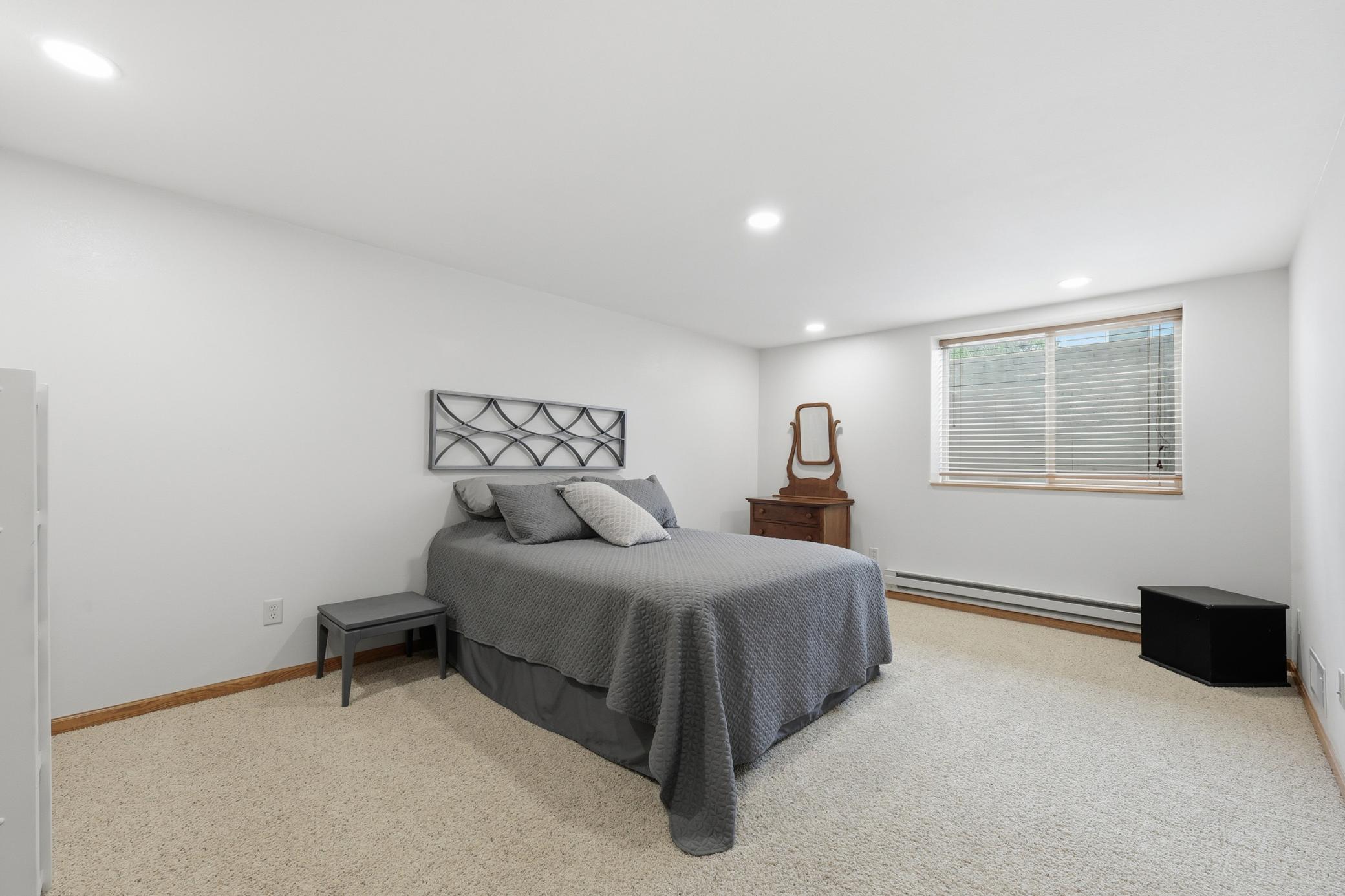 4th bedroom