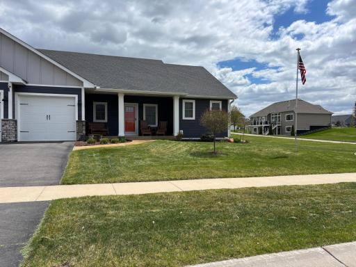 9613 W Wind Trail, Woodbury, MN 55129