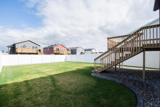 6758 68th Street S, Horace, ND 58047