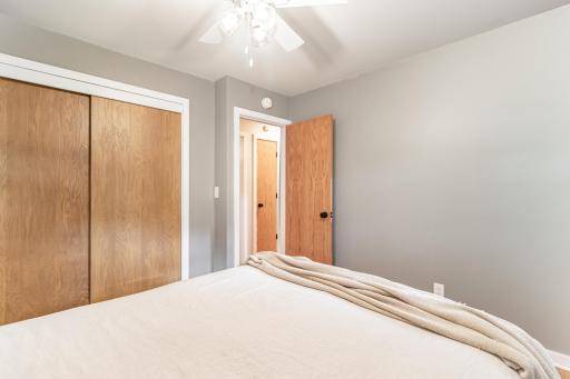 9900 Cedar Lake Road, Hopkins, MN 55305