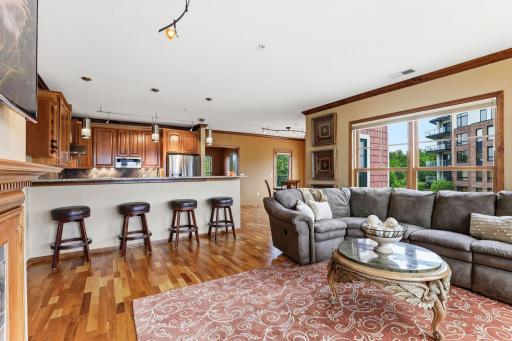 4100 Spring Street, 201, Spring Park, MN 55384