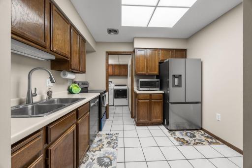 2275 Youngman Avenue, 106W, Saint Paul, MN 55116