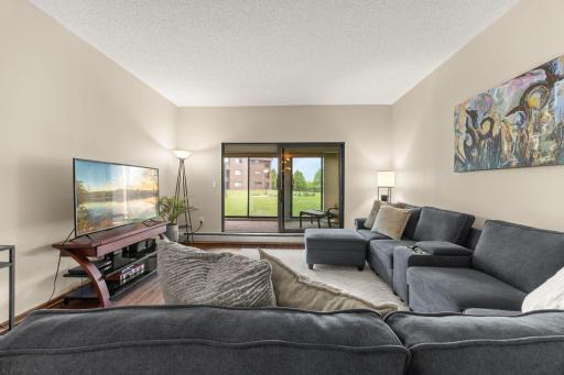 2275 Youngman Avenue, 106W, Saint Paul, MN 55116