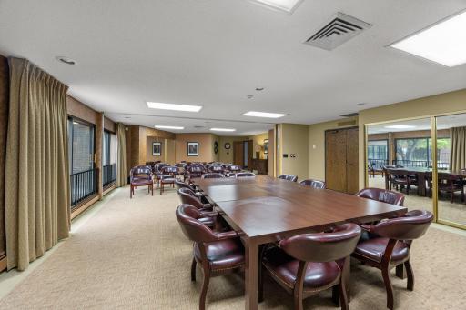 2275 Youngman Avenue, 106W, Saint Paul, MN 55116