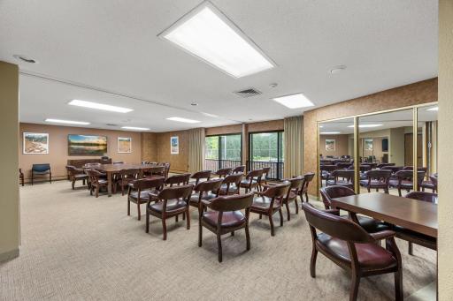 2275 Youngman Avenue, 106W, Saint Paul, MN 55116
