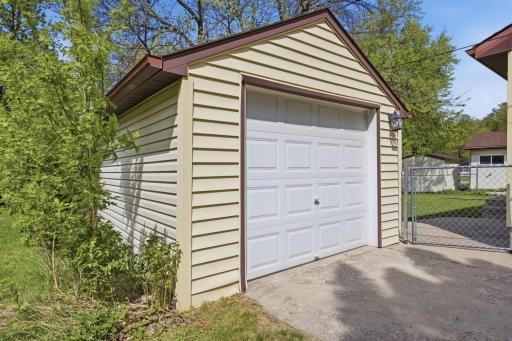 1219 12th Street S, Moorhead, MN 56560
