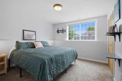 1385 Cottage Lane SE, Owatonna, MN 55060