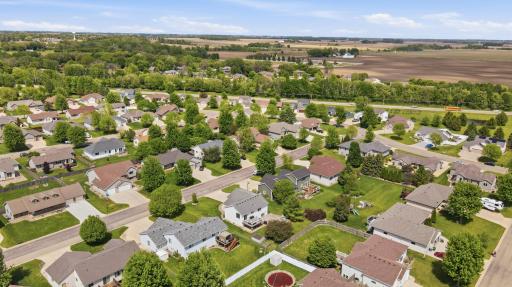 1385 Cottage Lane SE, Owatonna, MN 55060