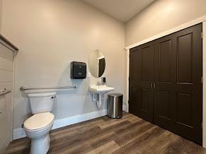Main office bathroom.jpg