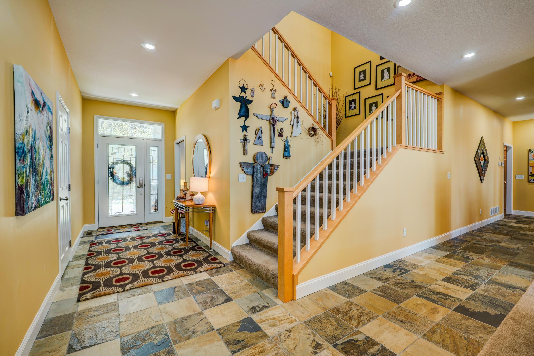 Entryway 4