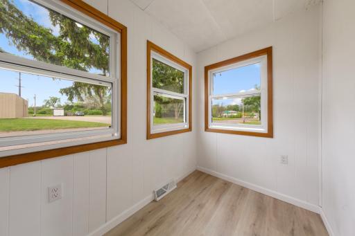 808 E Vine Street, Owatonna, MN 55060