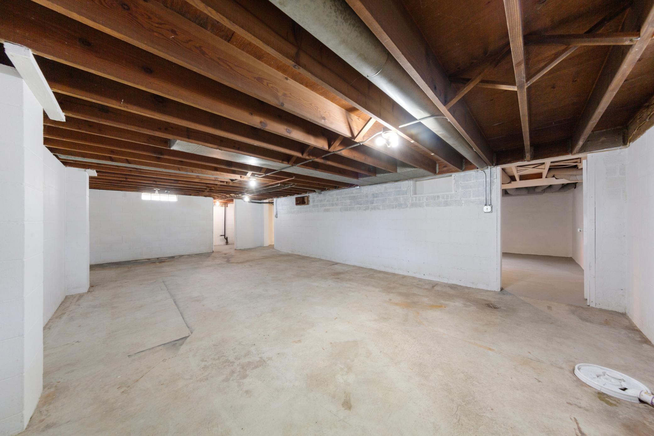 41 basement.jpg