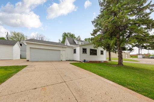 808 E Vine Street, Owatonna, MN 55060