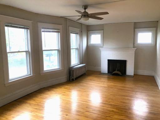 2205 Pleasant Avenue, Minneapolis, MN 55404