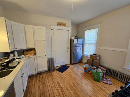 2205 Pleasant Avenue, Minneapolis, MN 55404