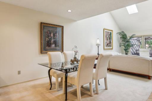 6520 Harbor Place NE, Prior Lake, MN 55372