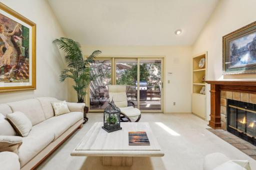 6520 Harbor Place NE, Prior Lake, MN 55372