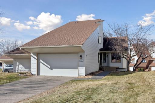 6520 Harbor Place NE, Prior Lake, MN 55372
