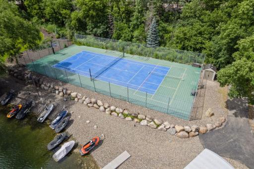 6520 Harbor Place NE, Prior Lake, MN 55372