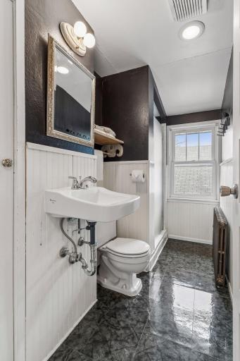 1601 Thomas Avenue, Saint Paul, MN 55104