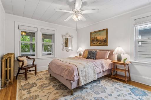 1601 Thomas Avenue, Saint Paul, MN 55104