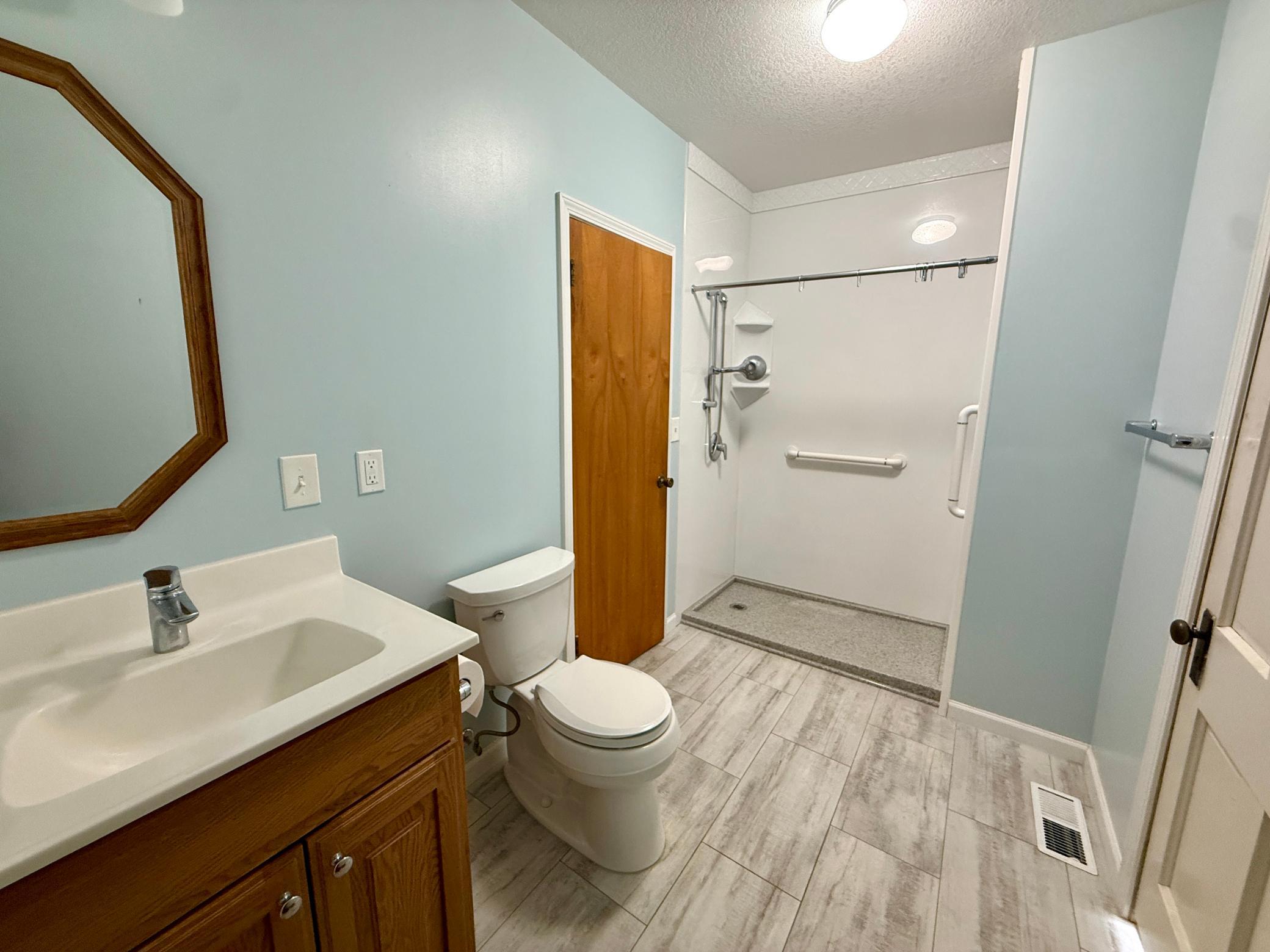 Main Floor Updated Bath