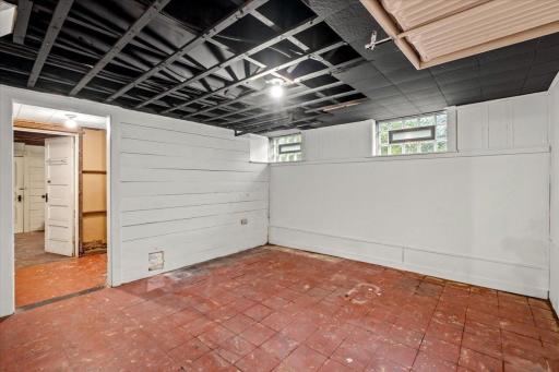 315 George Street W, Saint Paul, MN 55107