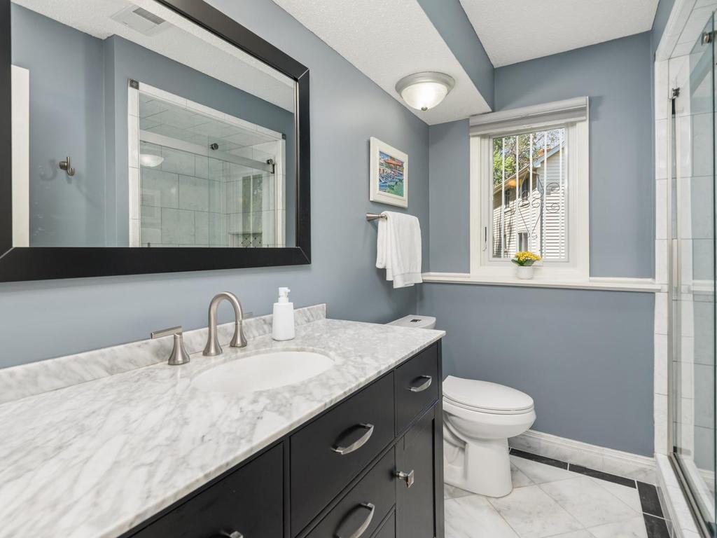 Lower level 3/4 Bath