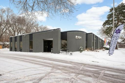 5701 Kentucky Avenue N, Minneapolis, MN 55428
