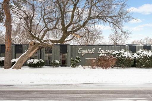 5701 Kentucky Avenue N, Minneapolis, MN 55428