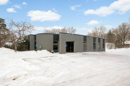 5701 Kentucky Avenue N, Minneapolis, MN 55428
