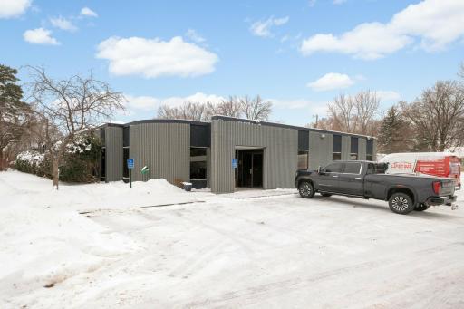 5701 Kentucky Avenue N, Minneapolis, MN 55428