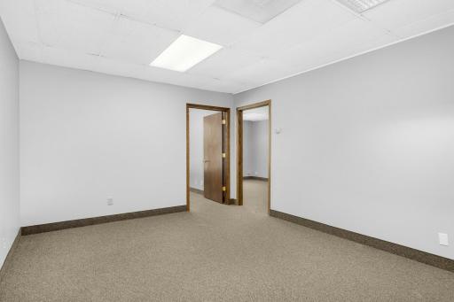 5701 Kentucky Avenue N, Minneapolis, MN 55428