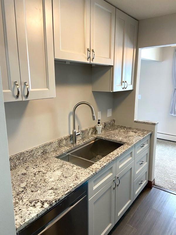 Quartz, Stainless, Deep Sink, Tall Uppers