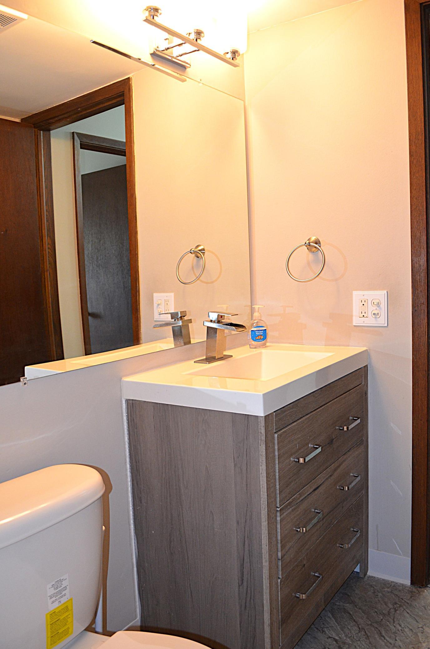 New Vanity, Fixtures, Stool