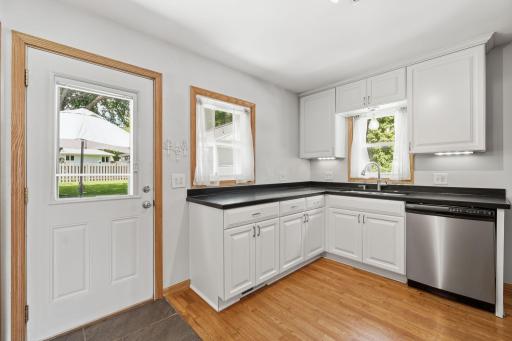 5225 Pennsylvania Avenue N, New Hope, MN 55428