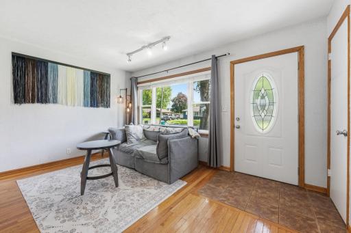 5225 Pennsylvania Avenue N, New Hope, MN 55428