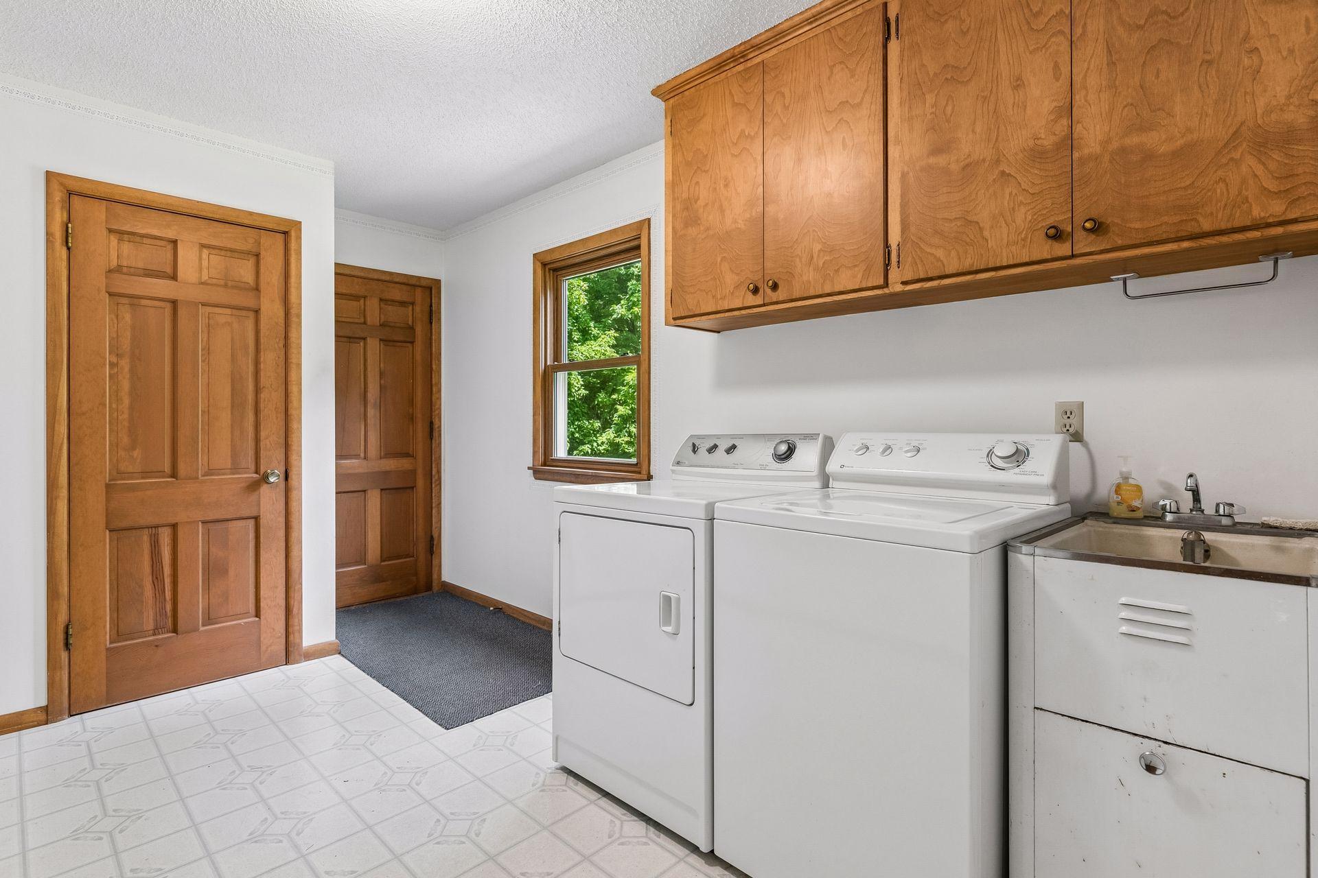 Main Level - Main Floor Laundy (sud saver washing machine)