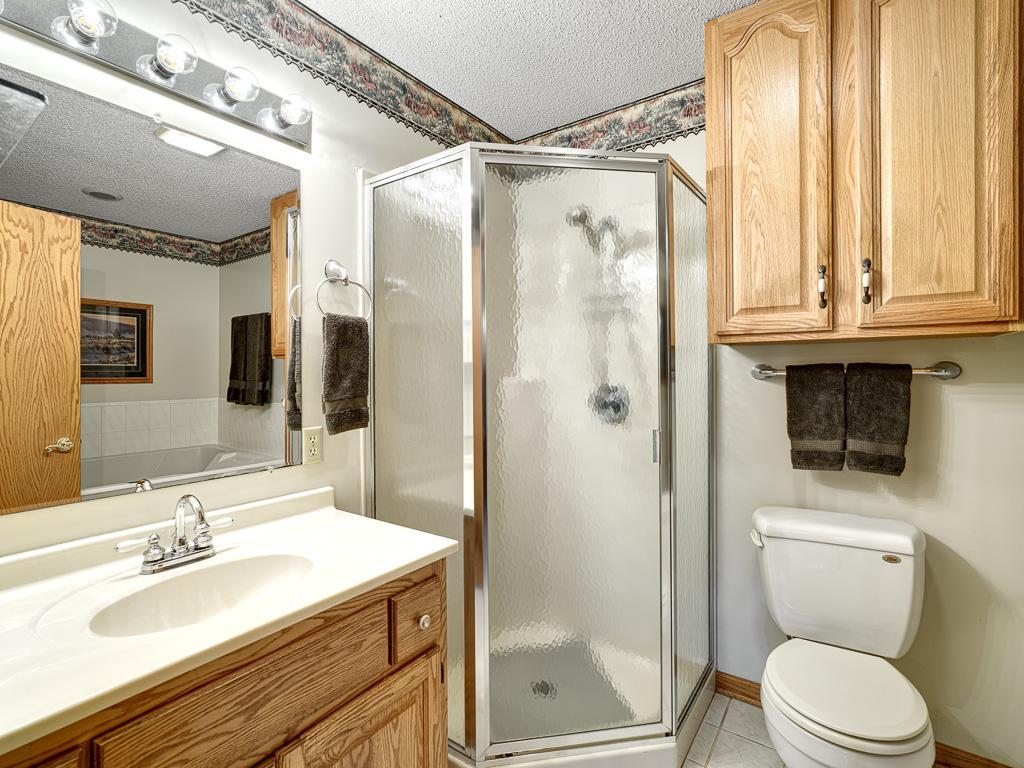 15 - Primary Bathroom.jpg