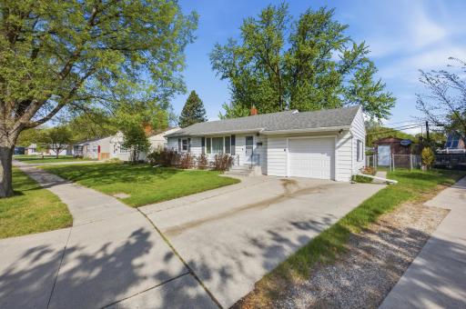 105 16th Avenue N, Fargo, ND 58102
