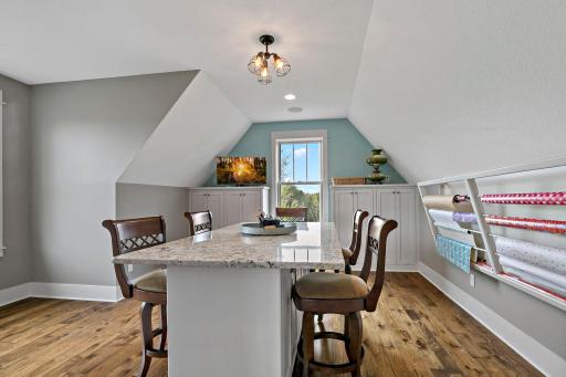 12611 20th Street N, Stillwater, MN 55082