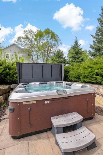 12611 20th Street N, Stillwater, MN 55082