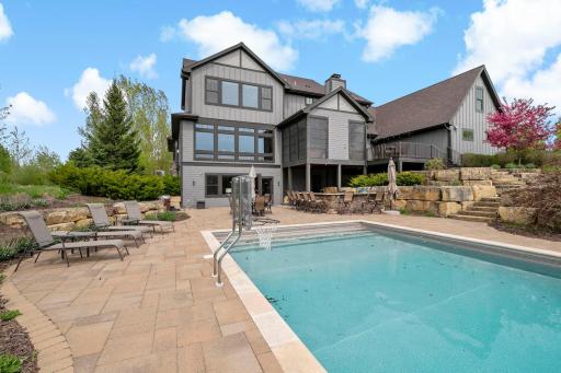 12611 20th Street N, Stillwater, MN 55082