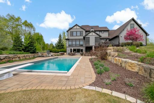 12611 20th Street N, Stillwater, MN 55082