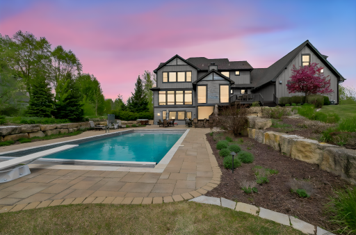 12611 20th Street N, Stillwater, MN 55082